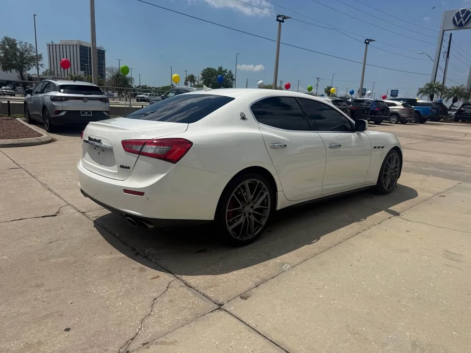 2016 Maserati Ghibli 3rd Gen - Image 5 of 16