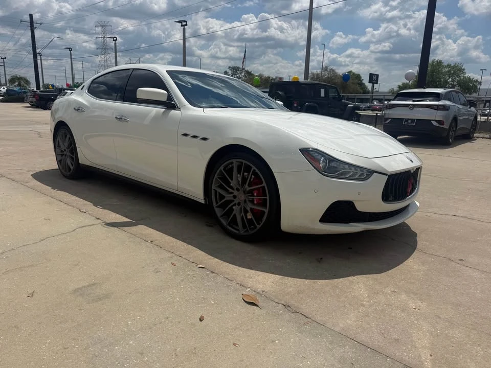 2016 Maserati Ghibli 3rd Gen - Image 3 of 16