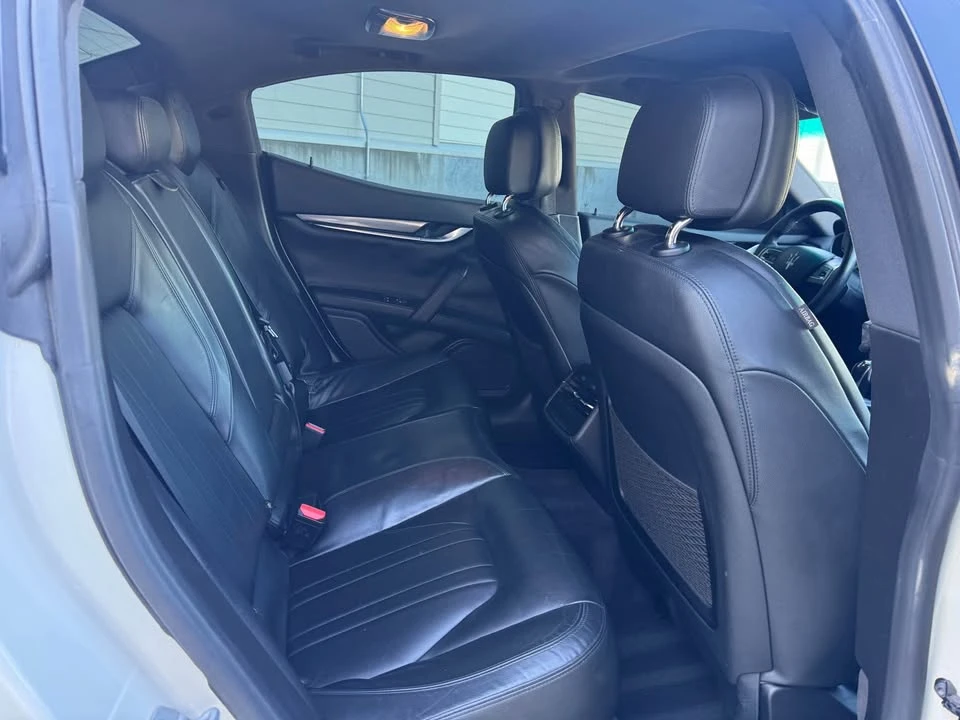 2016 Maserati Ghibli 3rd Gen - Image 15 of 18