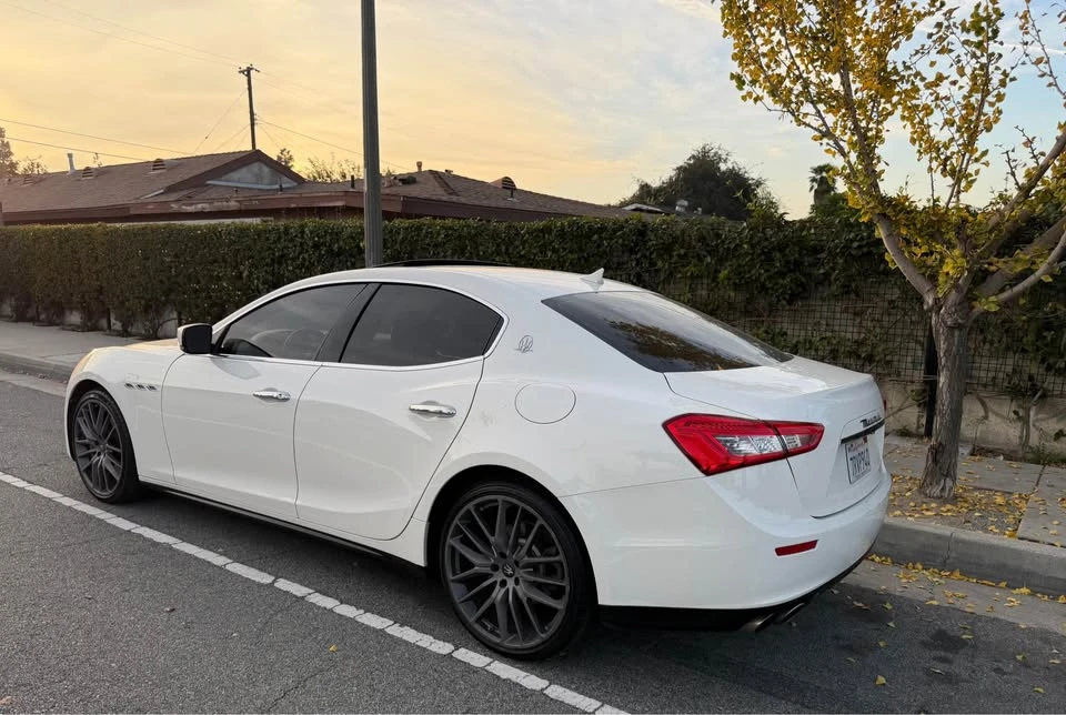 2016 Maserati Ghibli 3rd Gen - Image 3 of 14