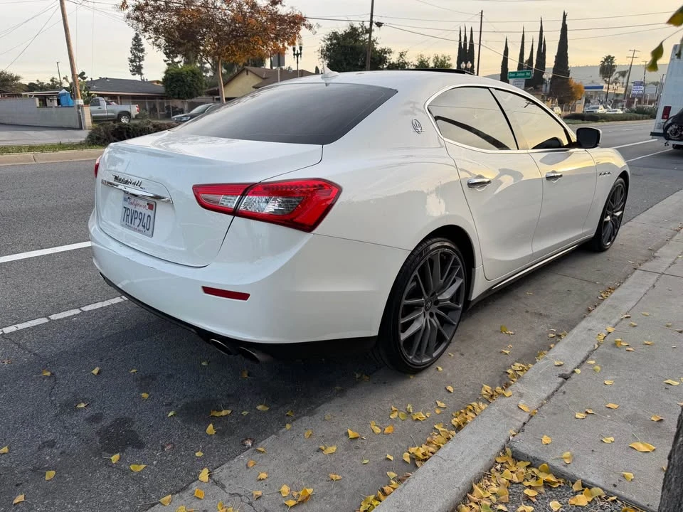 2016 Maserati Ghibli 3rd Gen - Image 4 of 14