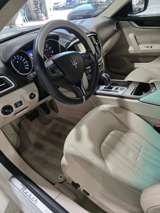 2016 Maserati Ghibli 3rd Gen - Image 12 of 20