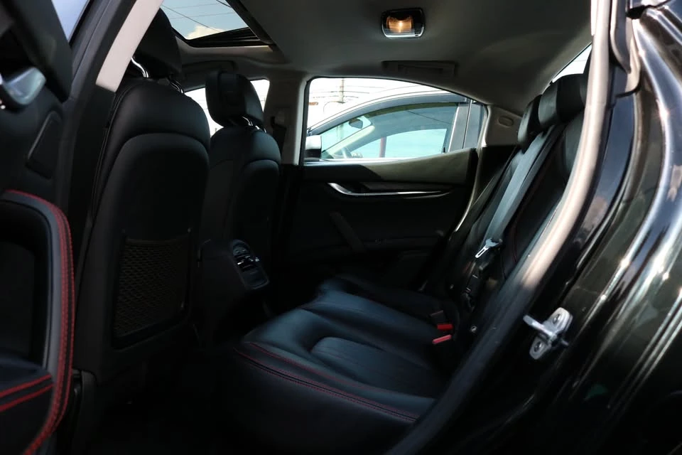 2016 Maserati Ghibli 3rd Gen - Image 15 of 20