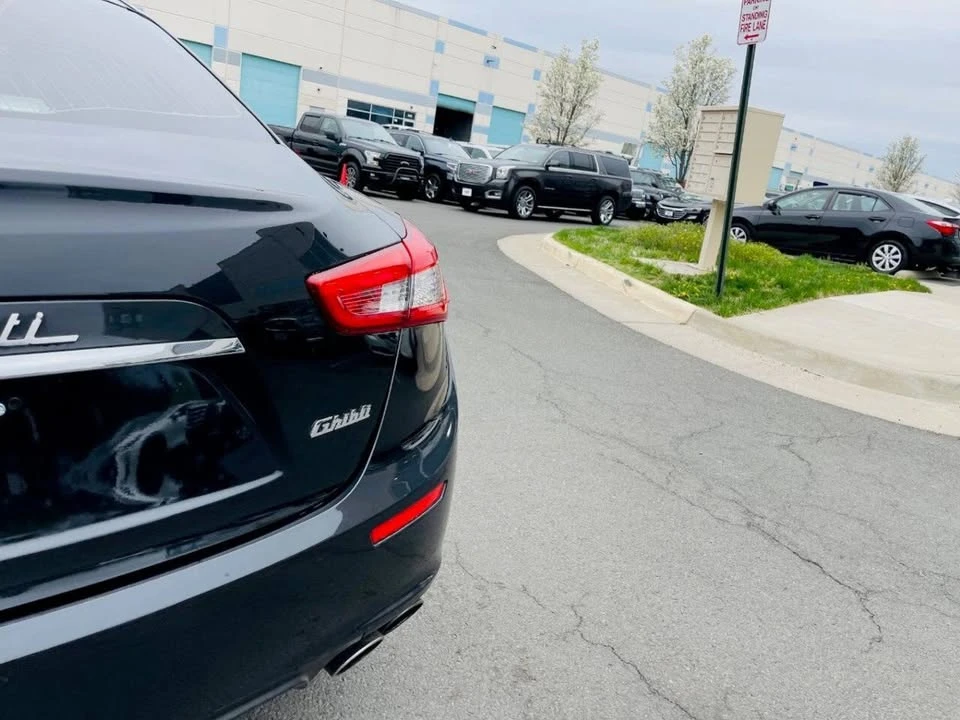 2016 Maserati Ghibli 3rd Gen - Image 9 of 20