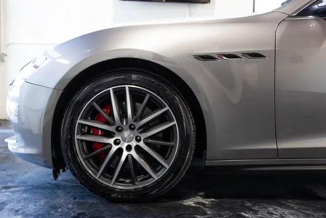 2016 Maserati Ghibli 3rd Gen - Image 3 of 19