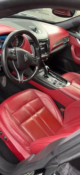 2016 Maserati Levante - Image 7 of 10