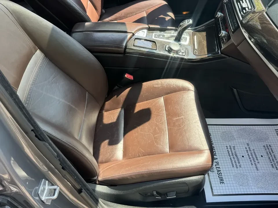 2016 Maybach - Image 11 of 16