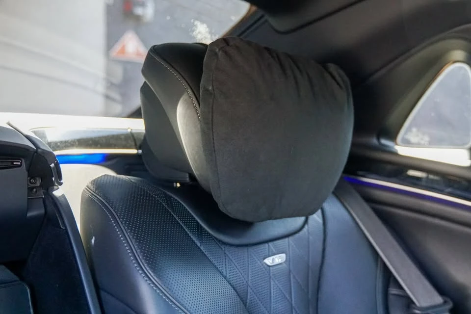 2016 Maybach - Image 18 of 20