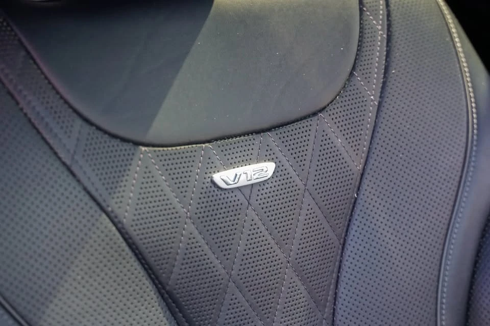 2016 Maybach - Image 13 of 20