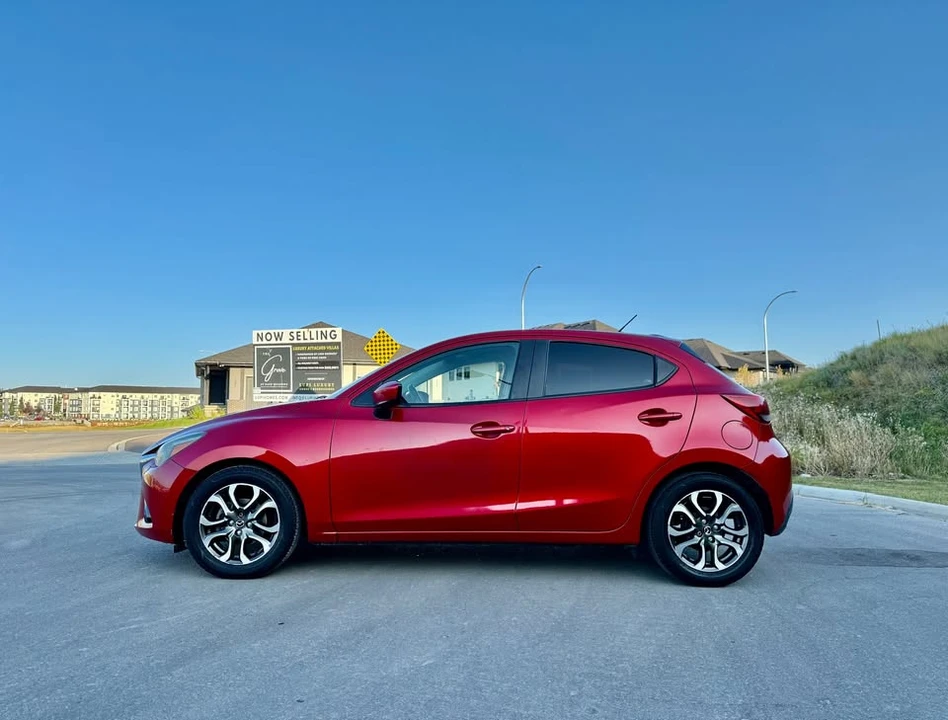 2016 Mazda Mazda 2 3rd Gen - Image 4 of 10