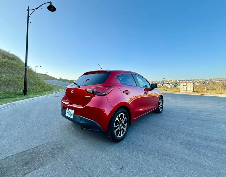 2016 Mazda Mazda 2 3rd Gen - Image 5 of 10