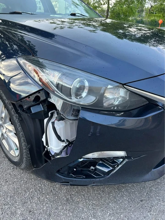 2016 Mazda Mazda 3 3rd Gen - Image 14 of 17