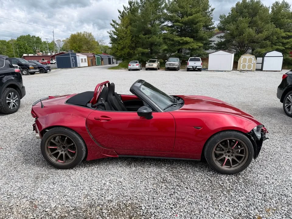 2016 Mazda ND MX-5 Miata - Image 2 of 19