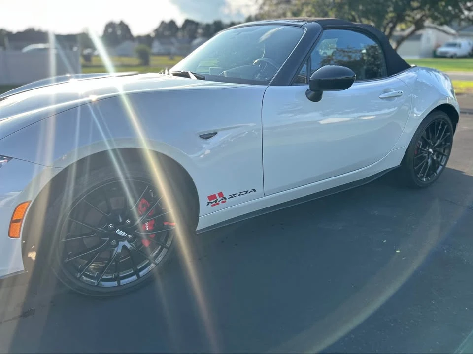 2016 Mazda ND MX-5 Miata - Image 11 of 17