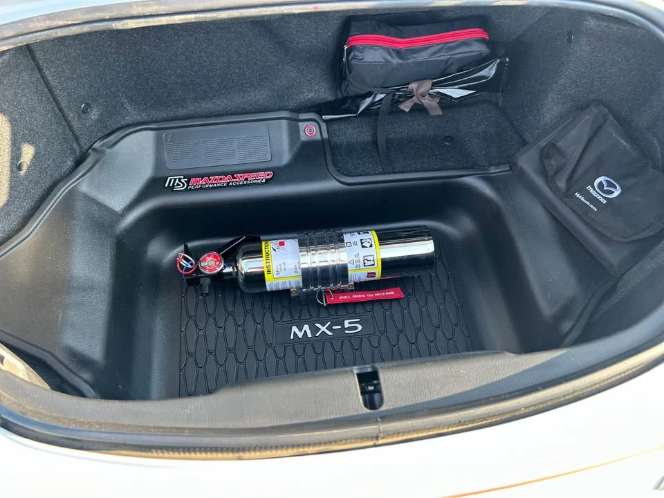 2016 Mazda ND MX-5 Miata - Image 8 of 17