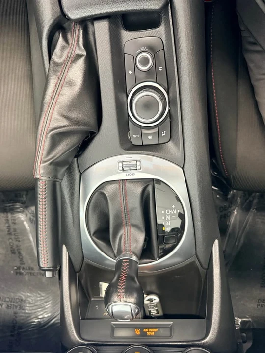 2016 Mazda ND MX-5 Miata - Image 11 of 18