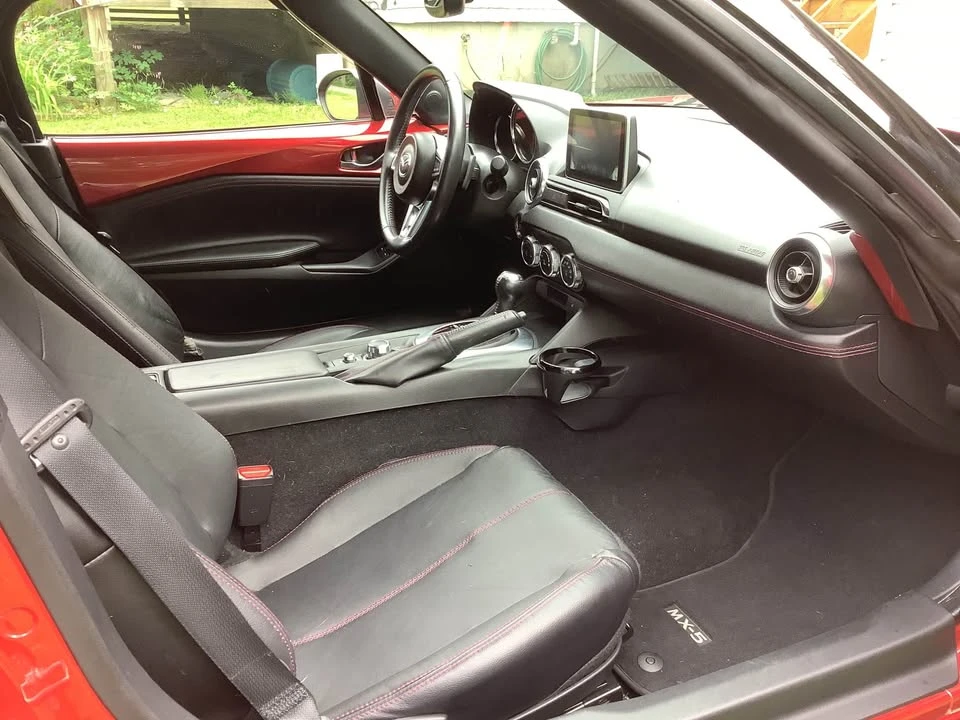 2016 Mazda ND MX-5 Miata - Image 7 of 8