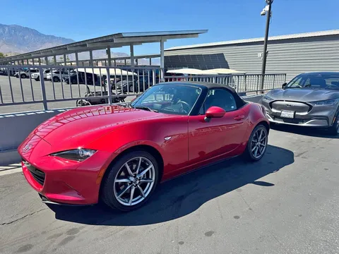 2016 Mazda MX-5 Miata RF Grand Touring
