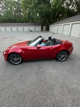 2016 Mazda MX-5 Miata RF Grand Touring Convertible 2D
