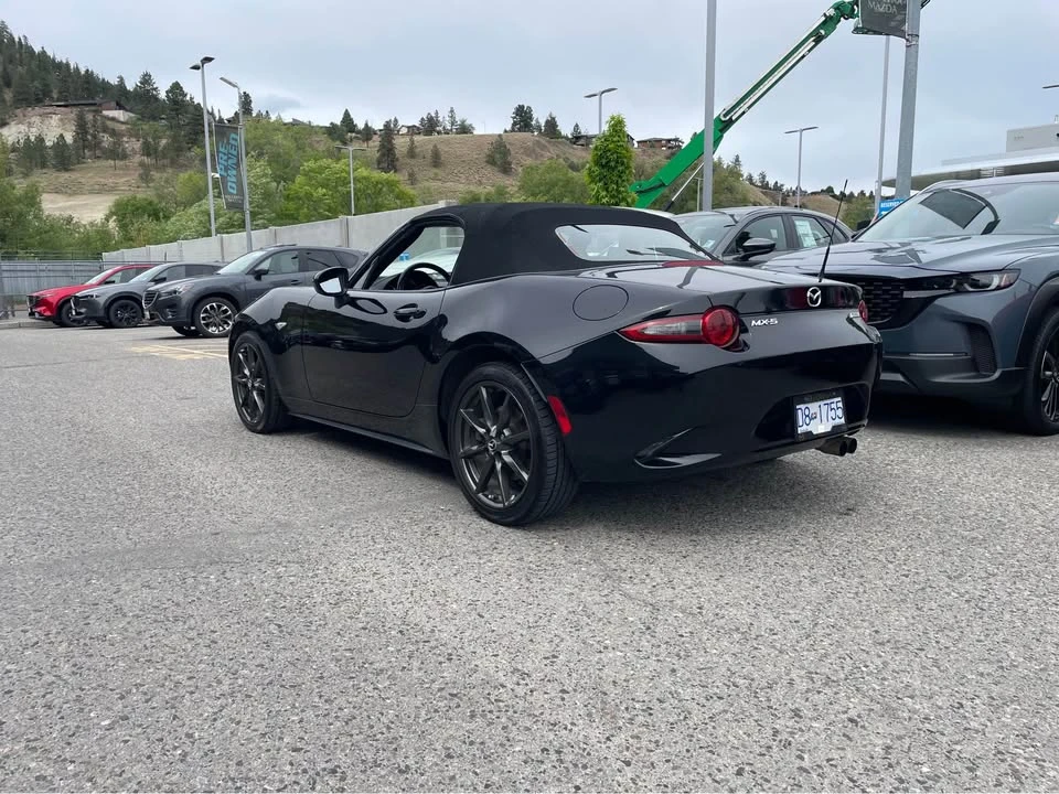 2016 Mazda ND MX-5 Miata - Image 8 of 9