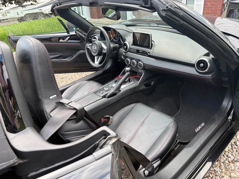 2016 Mazda ND MX-5 Miata - Image 10 of 13