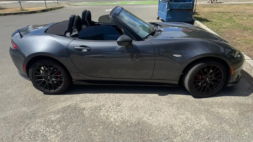 2016 Mazda ND MX-5 Miata - Image 2 of 18