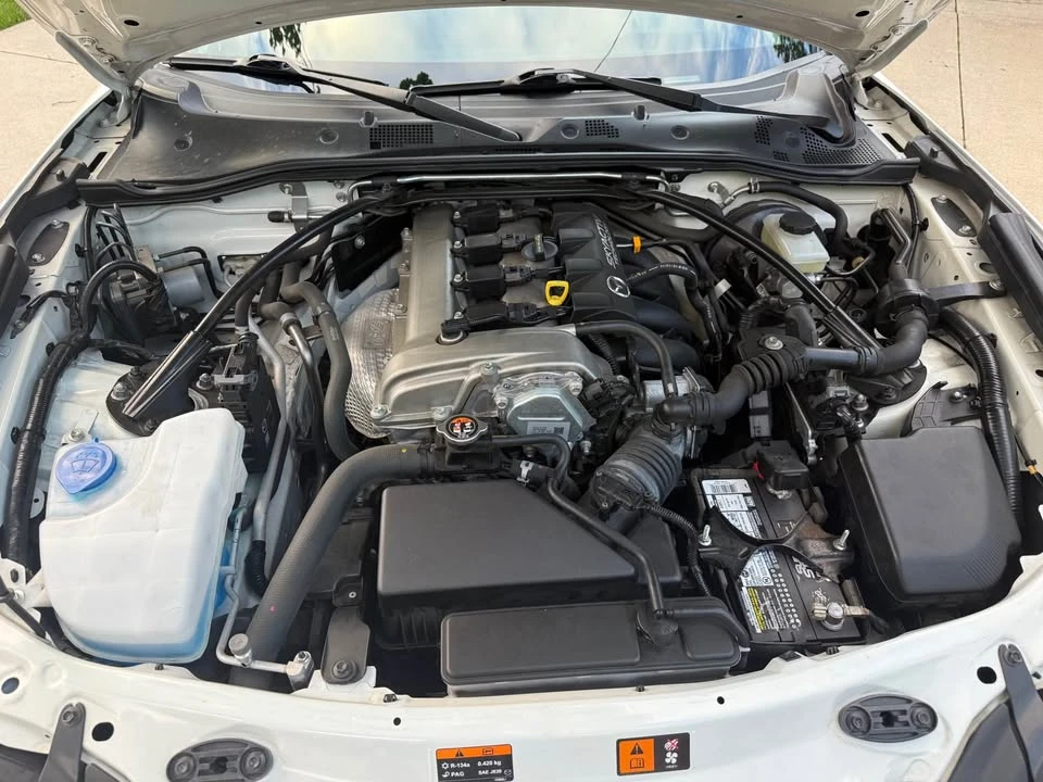 2016 Mazda ND MX-5 Miata - Image 17 of 19