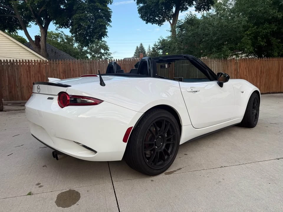 2016 Mazda ND MX-5 Miata - Image 5 of 19