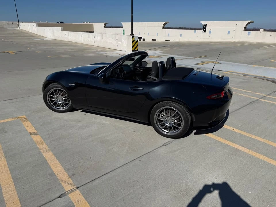 2016 Mazda ND MX-5 Miata - Image 13 of 20