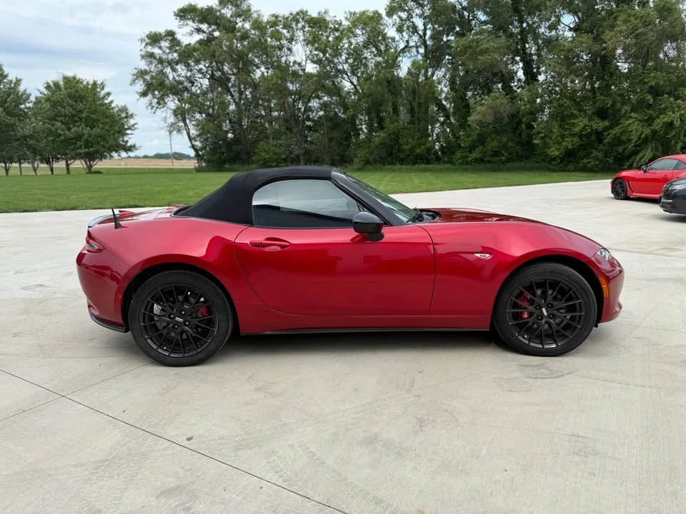 2016 Mazda ND MX-5 Miata - Image 11 of 18