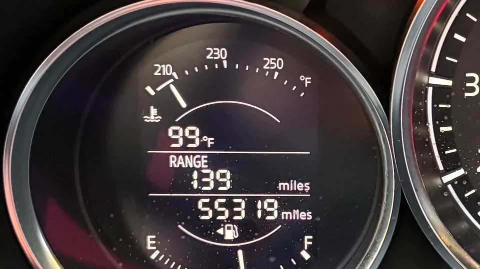 2016 Mazda ND MX-5 Miata - Image 2 of 8