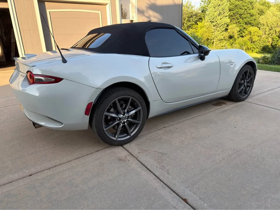 2016 Mazda ND MX-5 Miata - Image 5 of 11