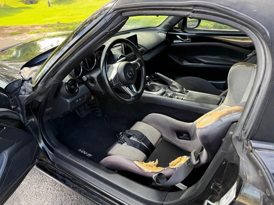 2016 Mazda ND MX-5 Miata - Image 15 of 20