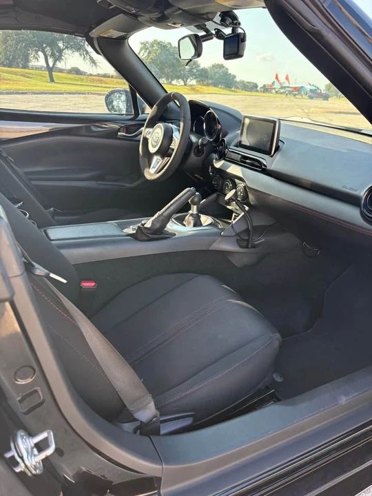 2016 Mazda ND MX-5 Miata - Image 17 of 20