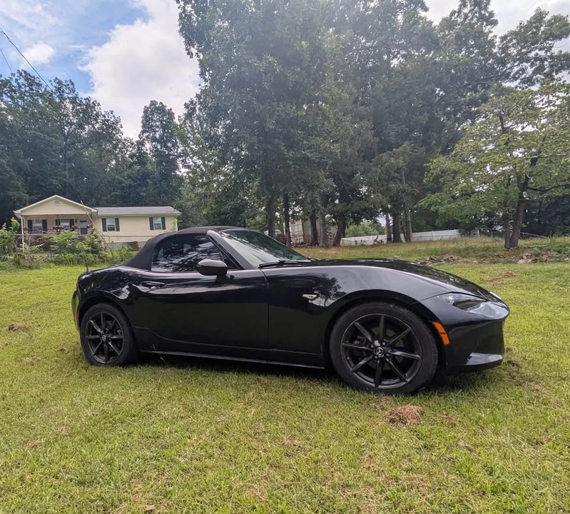 2016 Mazda ND MX-5 Miata - Image 2 of 8
