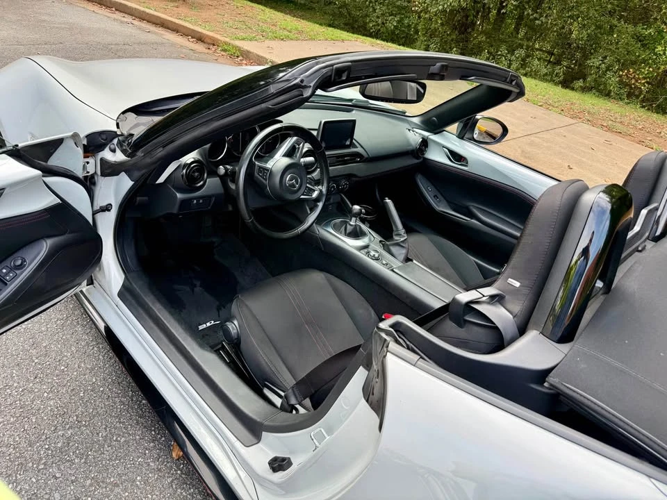 2016 Mazda ND MX-5 Miata - Image 4 of 7