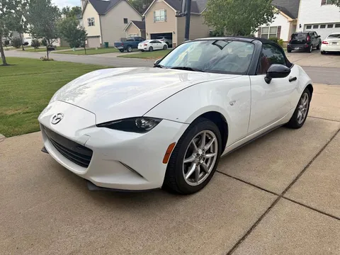 2016 Mazda MX-5 Club Sport Convertible 2D