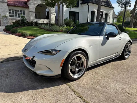 2016 Mazda MX-5 Club Sport Convertible 2D