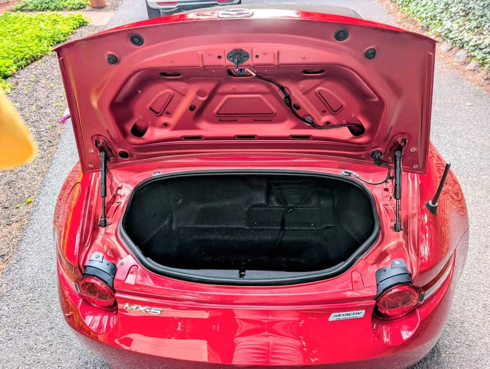 2016 Mazda ND MX-5 Miata - Image 8 of 12