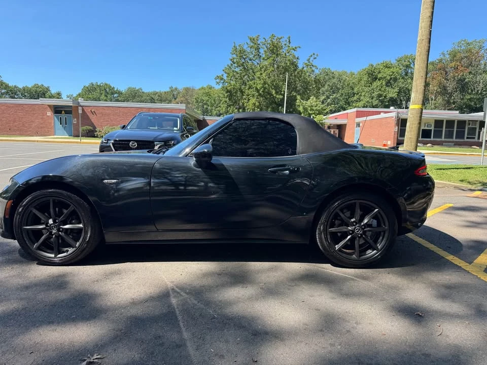2016 Mazda ND MX-5 Miata - Image 9 of 17