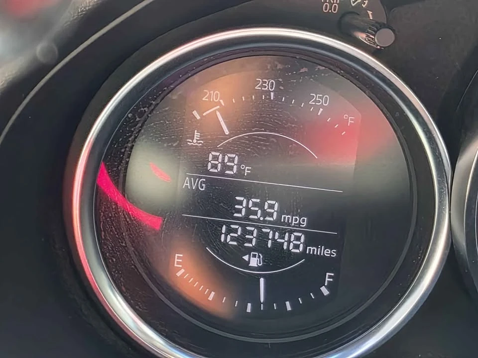 2016 Mazda ND MX-5 Miata - Image 13 of 14