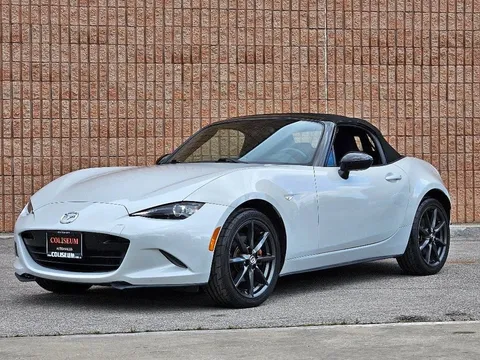 2016 Mazda MX-5 GS