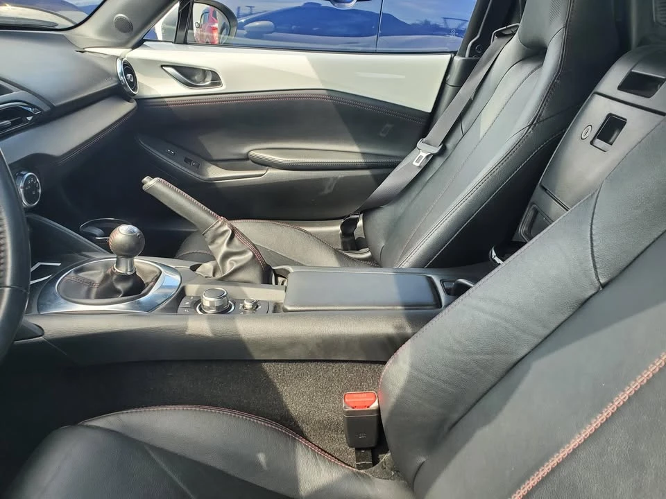 2016 Mazda ND MX-5 Miata - Image 4 of 4