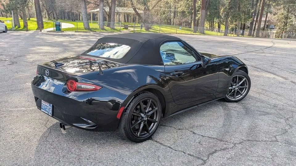 2016 Mazda ND MX-5 Miata - Image 5 of 21