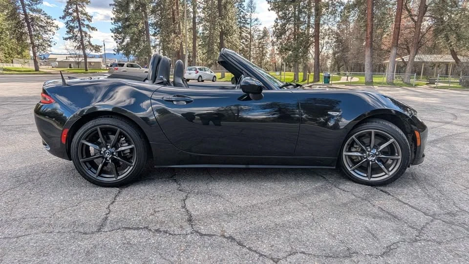 2016 Mazda ND MX-5 Miata - Image 15 of 21