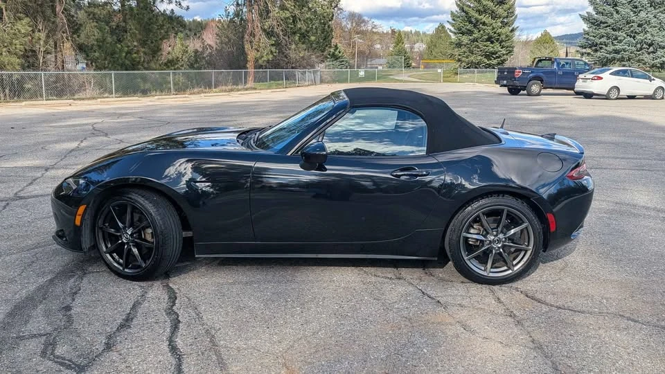 2016 Mazda ND MX-5 Miata - Image 2 of 21