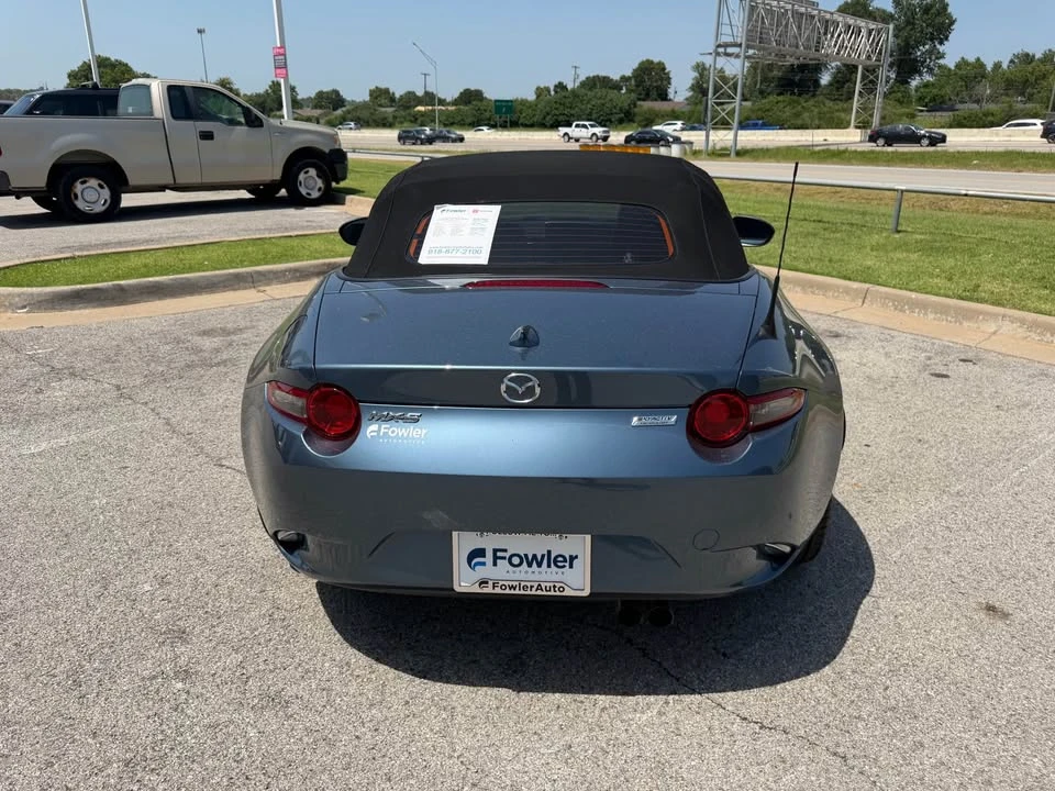 2016 Mazda ND MX-5 Miata - Image 4 of 17