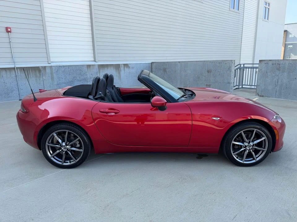 2016 Mazda ND MX-5 Miata - Image 2 of 20