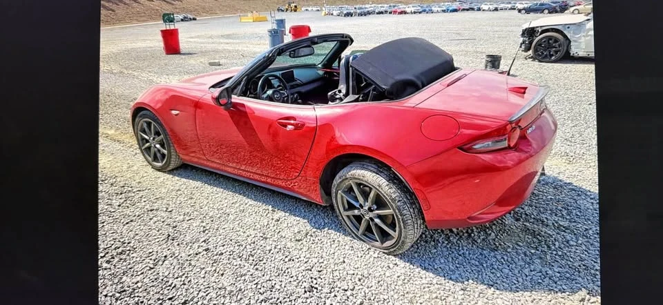 2016 Mazda ND MX-5 Miata - Image 14 of 15