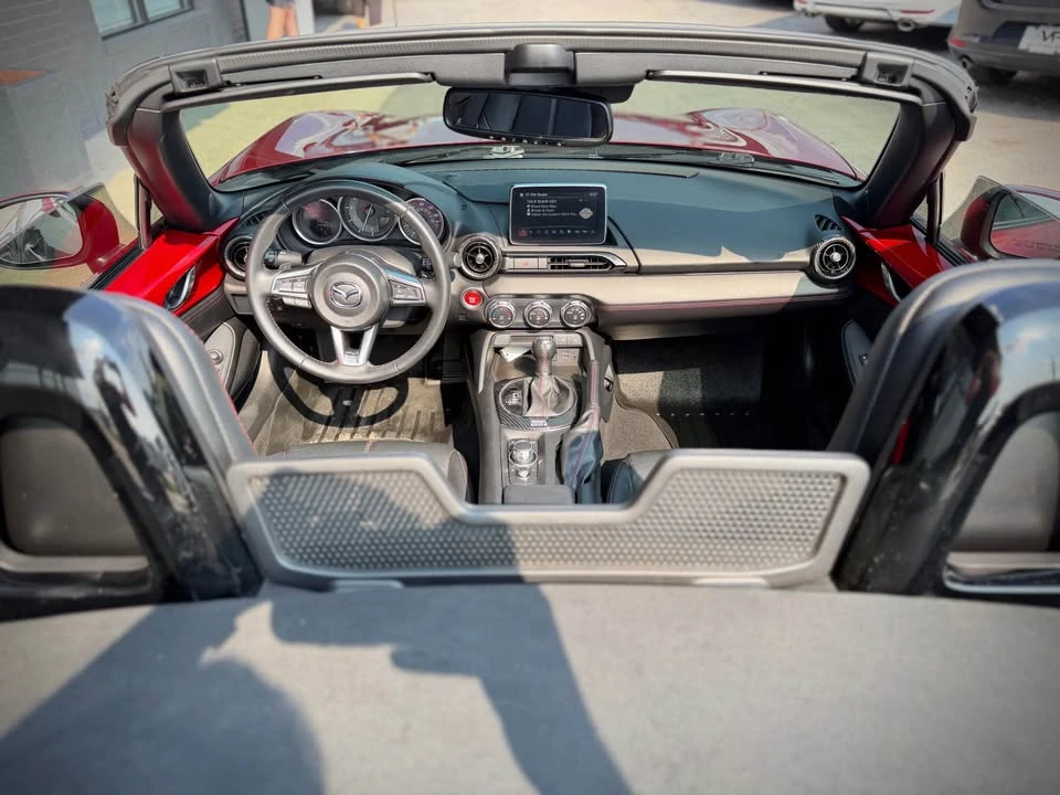2016 Mazda ND MX-5 Miata - Image 8 of 15